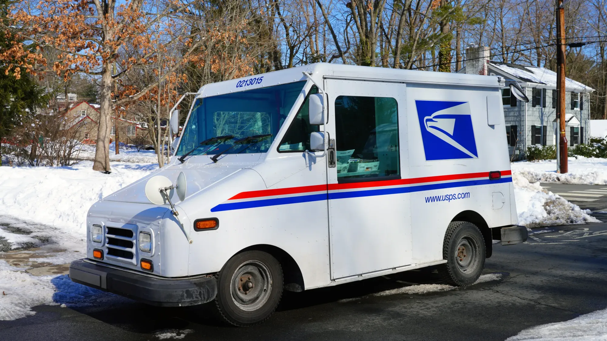 Postal Service Resumes Operations in Baton Rouge After Winter Storm