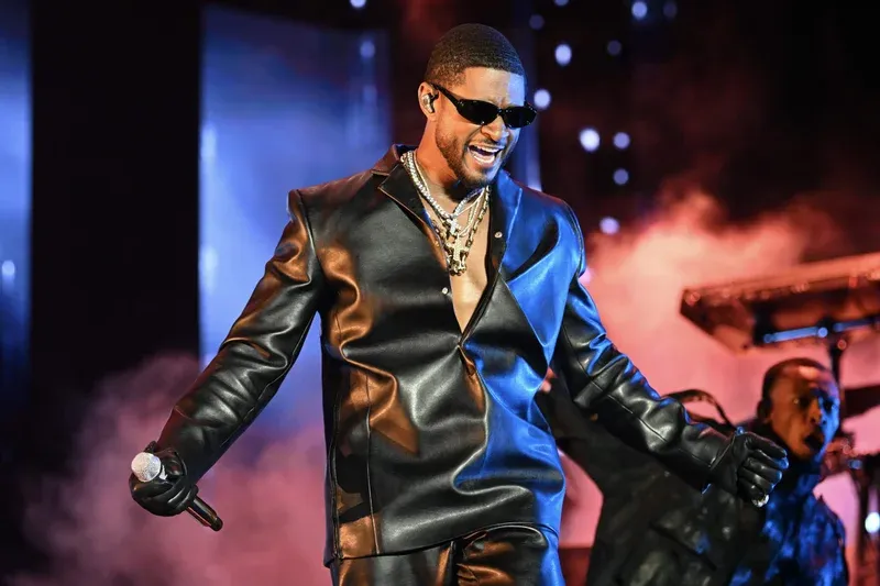 2024 ESSENCE Festival of Culture Saturday Night Lineup: Usher, Charlie Wilson, and More post image